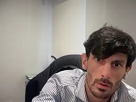 nicolaaaaas online show from September 10, 2025, 8:09 pm