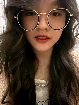 Krixxi22 online show from December 2, 2024, 5:37 pm