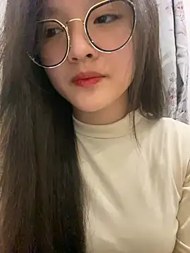 Krixxi22 online show from December 14, 2024, 2:53 pm