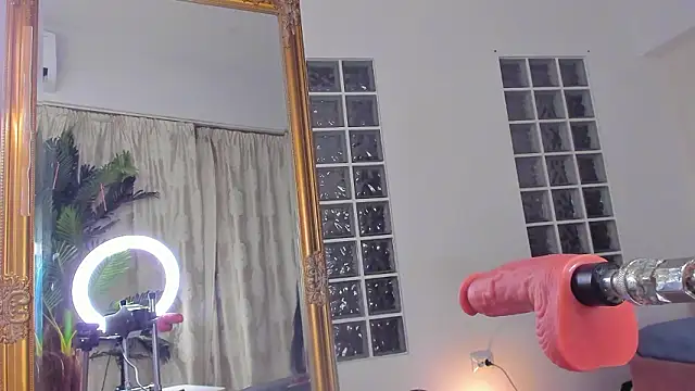 JassyeJoy online show from February 8, 2026, 5:44 am