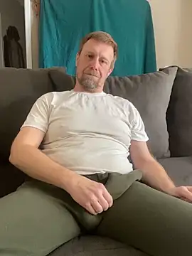 Realybigdill online show from February 2, 2026, 6:50 pm