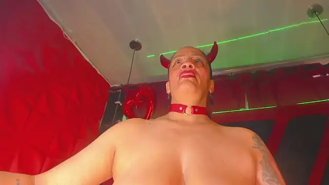 Taylor-hardcore online show from January 19, 2026, 2:54 pm