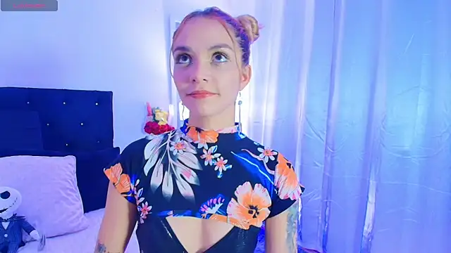 MeganLorensx online show from September 24, 2025, 11:19 pm