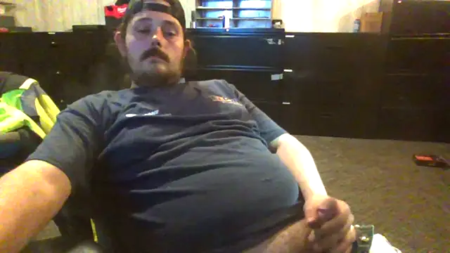 daddysmalldick502 online show from March 31, 2026, 6:52 pm