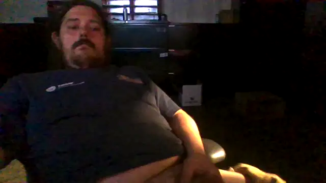 daddysmalldick502 online show from April 20, 2026, 8:21 pm