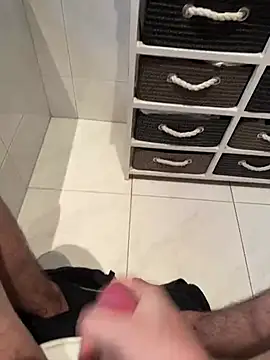 Snapshot of Deralboaus01 chatting on March 12, 2025, 10:48 am Deralboaus01 online show from March 12, 2025, 10:48 am