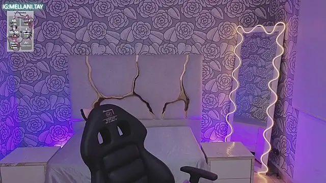 Mellani tay online show from February 18, 2026, 3:35 am