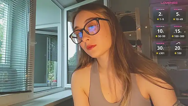 Snapshot of monlight__dana chatting on September 19, 2025, 3:34 pm monlight  dana online show from September 19, 2025, 3:34 pm