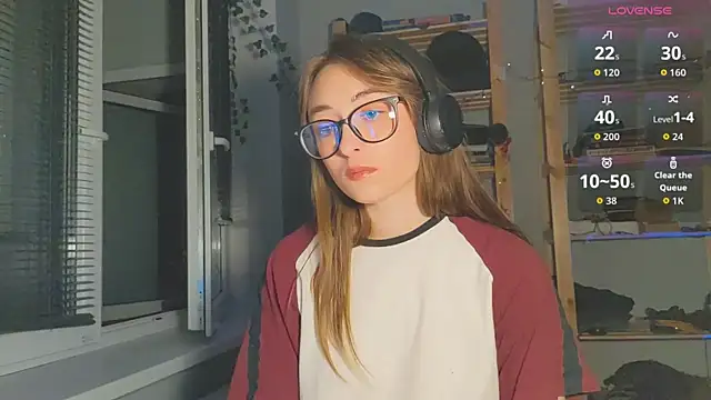 Snapshot of monlight__dana chatting on September 22, 2025, 9:28 pm monlight  dana online show from September 22, 2025, 9:28 pm