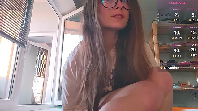 monlight  dana online show from March 21, 2026, 4:21 pm