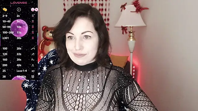 Emily Midlton online show from March 4, 2025, 1:59 pm