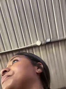 Berry Bans online show from September 25, 2025, 5:38 pm