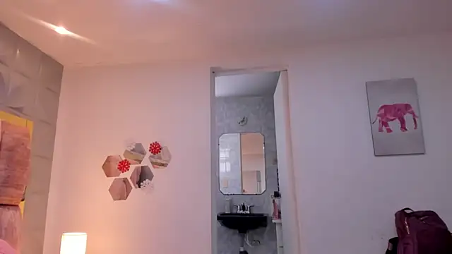 Charlotte Ice1 online show from April 12, 2026, 3:50 pm