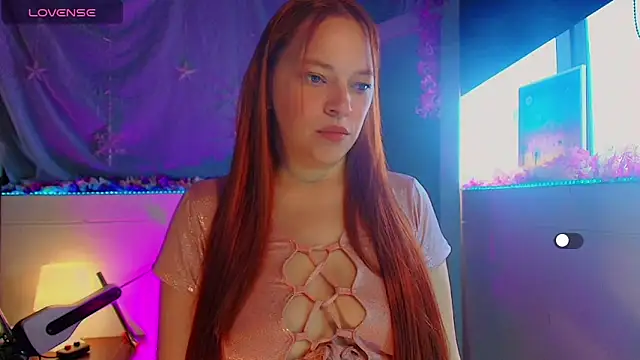 mariana scott   online show from November 7, 2025, 6:52 pm