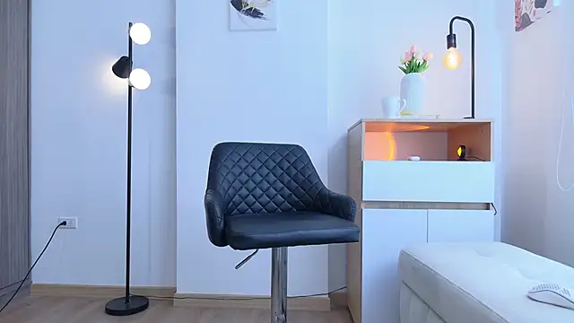 Miarouss3 online show from January 15, 2026, 1:16 pm