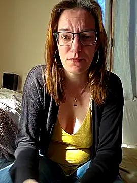 SpiceLea online show from March 17, 2026, 9:45 am