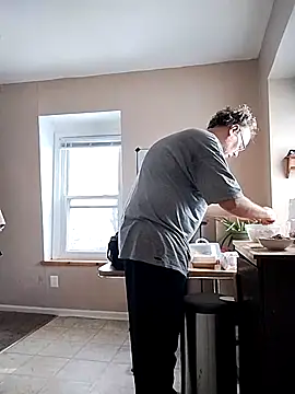 DARemo42O online show from January 21, 2025, 2:15 pm