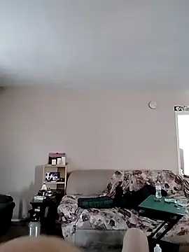 DARemo42O online show from March 8, 2025, 2:51 pm