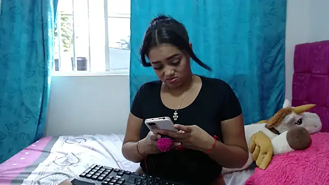 Snapshot of kiara_milf_ chatting on January 10, 2025, 9:42 pm kiara milf  online show from January 10, 2025, 9:42 pm