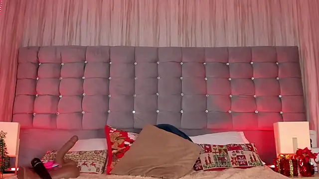 Snapshot of Poacahontasfg chatting on December 22, 2025, 3:58 am Poacahontasfg online show from December 22, 2025, 3:58 am