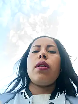  andrea30 online show from December 5, 2025, 12:14 pm