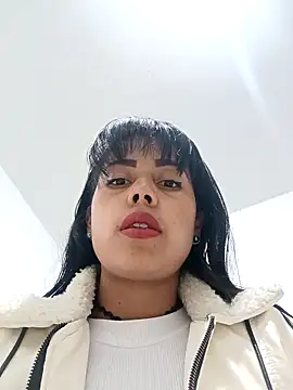  andrea30 online show from March 18, 2026, 11:46 am