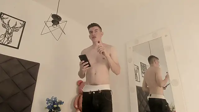 MikaelSlow online show from February 27, 2025, 8:50 am