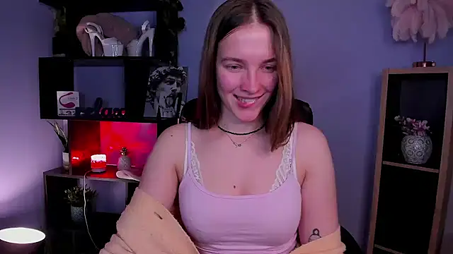 Snapshot of kenzie_x chatting on December 6, 2024, 11:00 am kenzie x online show from December 6, 2024, 11:00 am