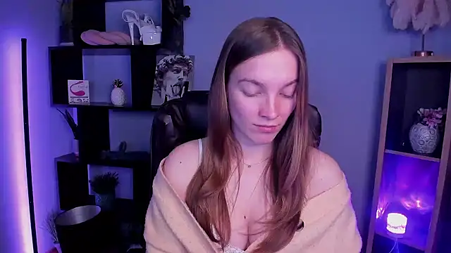 Snapshot of kenzie_x chatting on December 23, 2024, 11:14 am kenzie x online show from December 23, 2024, 11:14 am