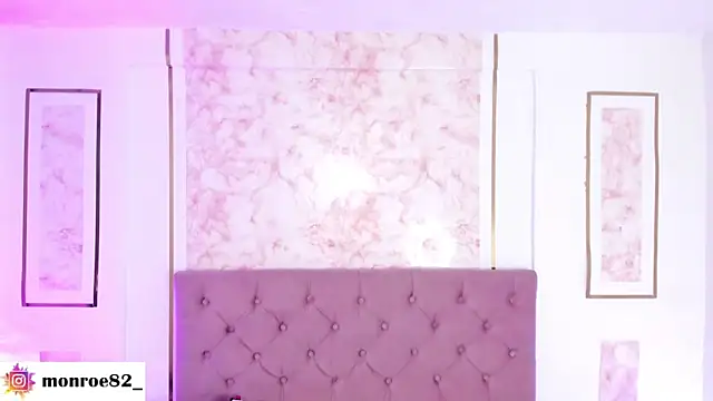 GENNESIS LOVE online show from April 24, 2026, 4:48 am