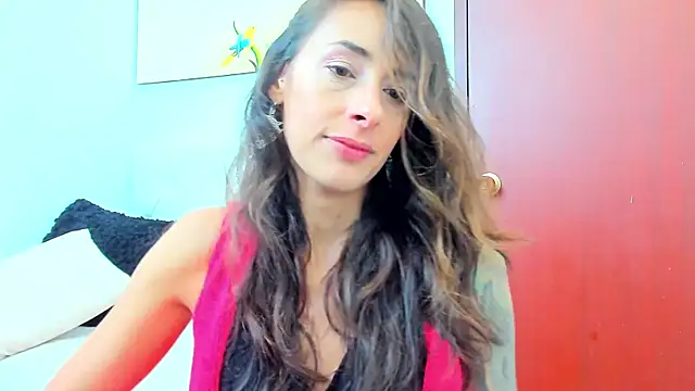 Snapshot of ScarletKings chatting on January 21, 2025, 3:43 pm ScarletKings online show from January 21, 2025, 3:43 pm