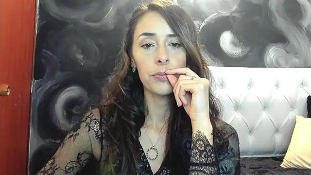 Snapshot of ScarletKings chatting on November 18, 2025, 10:03 pm ScarletKings online show from November 18, 2025, 10:03 pm