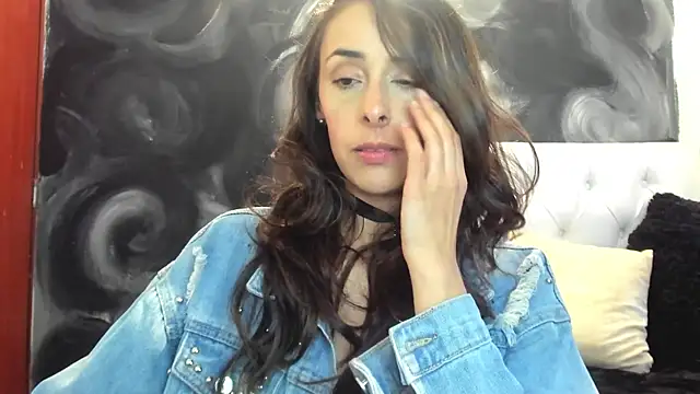 Snapshot of ScarletKings chatting on December 1, 2025, 9:42 pm ScarletKings online show from December 1, 2025, 9:42 pm