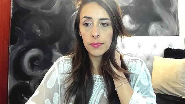 Snapshot of ScarletKings chatting on December 2, 2025, 9:43 pm ScarletKings online show from December 2, 2025, 9:43 pm