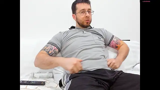 JayXCee Official online show from January 2, 2025, 3:19 pm