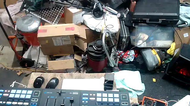 Snapshot of tongueispowerr6d9 chatting on December 9, 2024, 8:22 am tongueispowerr6d9 online show from December 9, 2024, 8:22 am