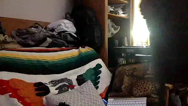 Snapshot of tongueispowerr6d9 chatting on February 5, 2025, 11:50 pm tongueispowerr6d9 online show from February 5, 2025, 11:50 pm