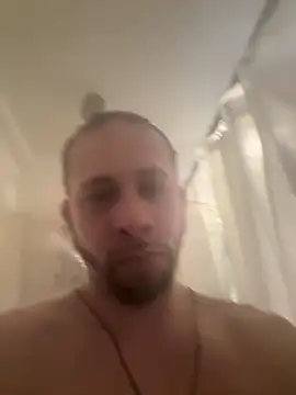 Snapshot of tongueispowerr6d9 chatting on February 6, 2026, 5:01 am tongueispowerr6d9 online show from February 6, 2026, 5:01 am