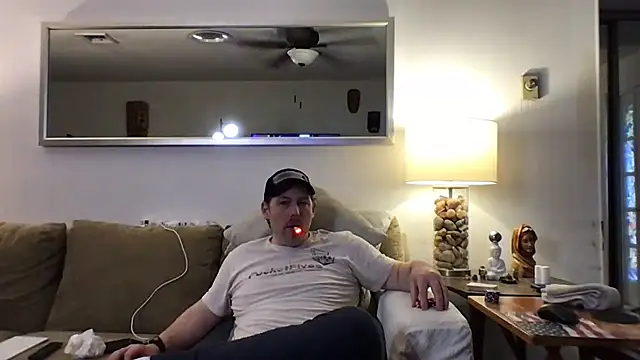 Snapshot of Rock_Pierce chatting on April 23, 2026, 7:05 pm Rock Pierce online show from April 23, 2026, 7:05 pm
