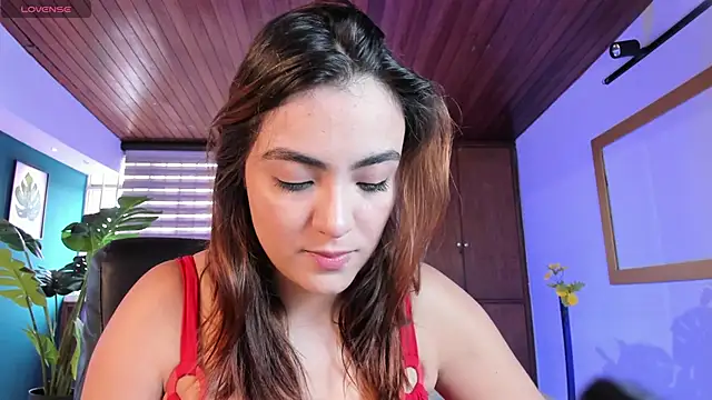 IsabellaaJoness online show from October 13, 2025, 1:00 pm