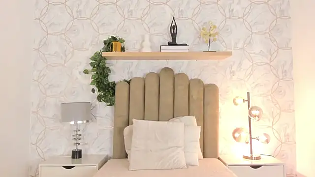 Roma  love online show from January 13, 2025, 12:13 pm