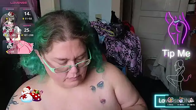 EmberCum online show from November 14, 2025, 12:48 pm