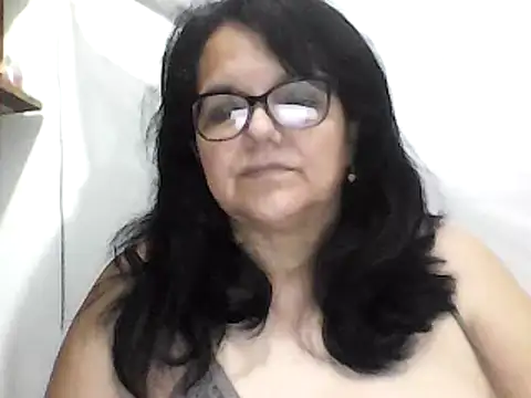 kassandra02 online show from February 5, 2025, 2:40 am