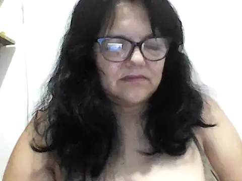 kassandra02 online show from February 25, 2025, 2:33 pm