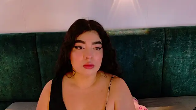 AgathaLynx online show from November 27, 2025, 10:39 am