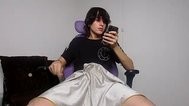 alex connorr online show from March 23, 2026, 11:42 pm