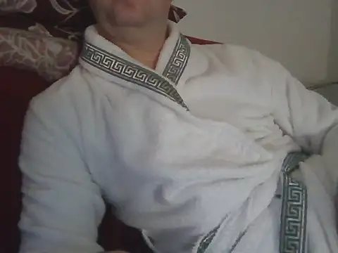 fikoivos online show from December 18, 2025, 9:43 pm