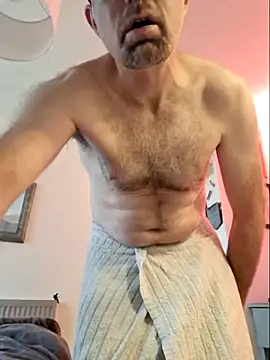 bibananaman online show from October 30, 2025, 9:33 am