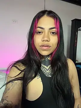 Snapshot of aliensexy chatting on May 29, 2026, 11:58 pm aliensexy online show from May 29, 2026, 11:58 pm