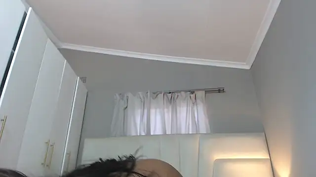 naughtyblackdolie online show from September 21, 2025, 1:24 pm